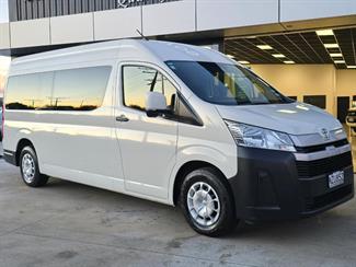 2022 Toyota Hiace - Thumbnail