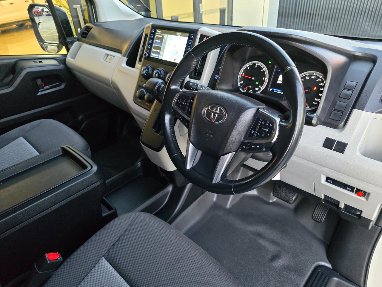 2022 Toyota Hiace