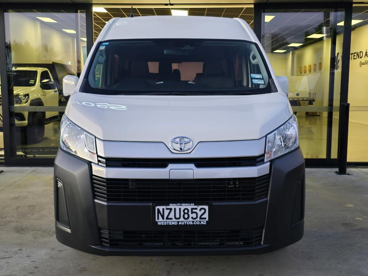 2022 Toyota Hiace