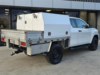 2018 Toyota Hilux - Thumbnail
