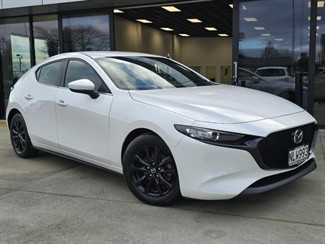 2021 Mazda 3 - Thumbnail