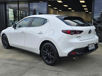2021 Mazda 3 - Thumbnail