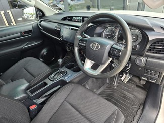 2020 Toyota Hilux - Thumbnail