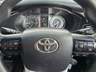 2020 Toyota Hilux - Thumbnail
