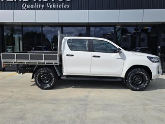 2020 Toyota Hilux - Thumbnail