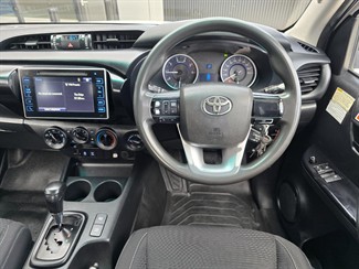 2018 Toyota Hilux - Thumbnail
