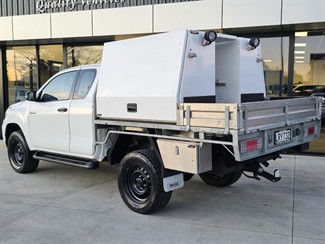 2018 Toyota Hilux - Thumbnail