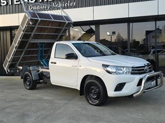 2017 Toyota Hilux - Thumbnail