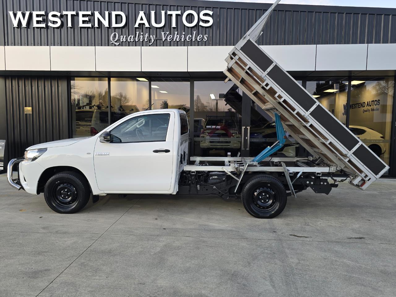 2017 Toyota Hilux