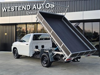 2017 Toyota Hilux - Thumbnail