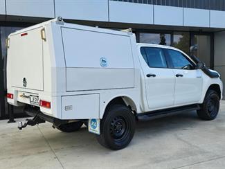 2018 Toyota Hilux - Thumbnail