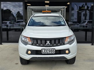 2018 Mitsubishi Triton - Thumbnail