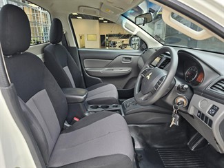 2018 Mitsubishi Triton - Thumbnail