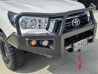 2019 Toyota Hilux - Thumbnail