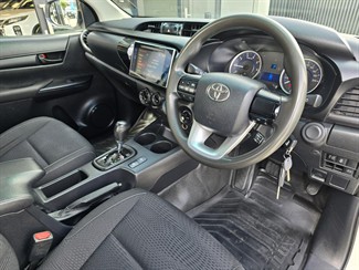 2019 Toyota Hilux - Thumbnail