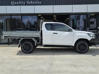 2019 Toyota Hilux - Thumbnail
