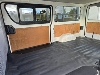 2015 Toyota Hiace - Thumbnail