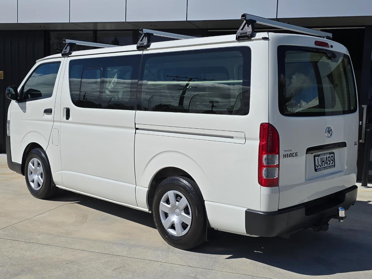 2015 Toyota Hiace
