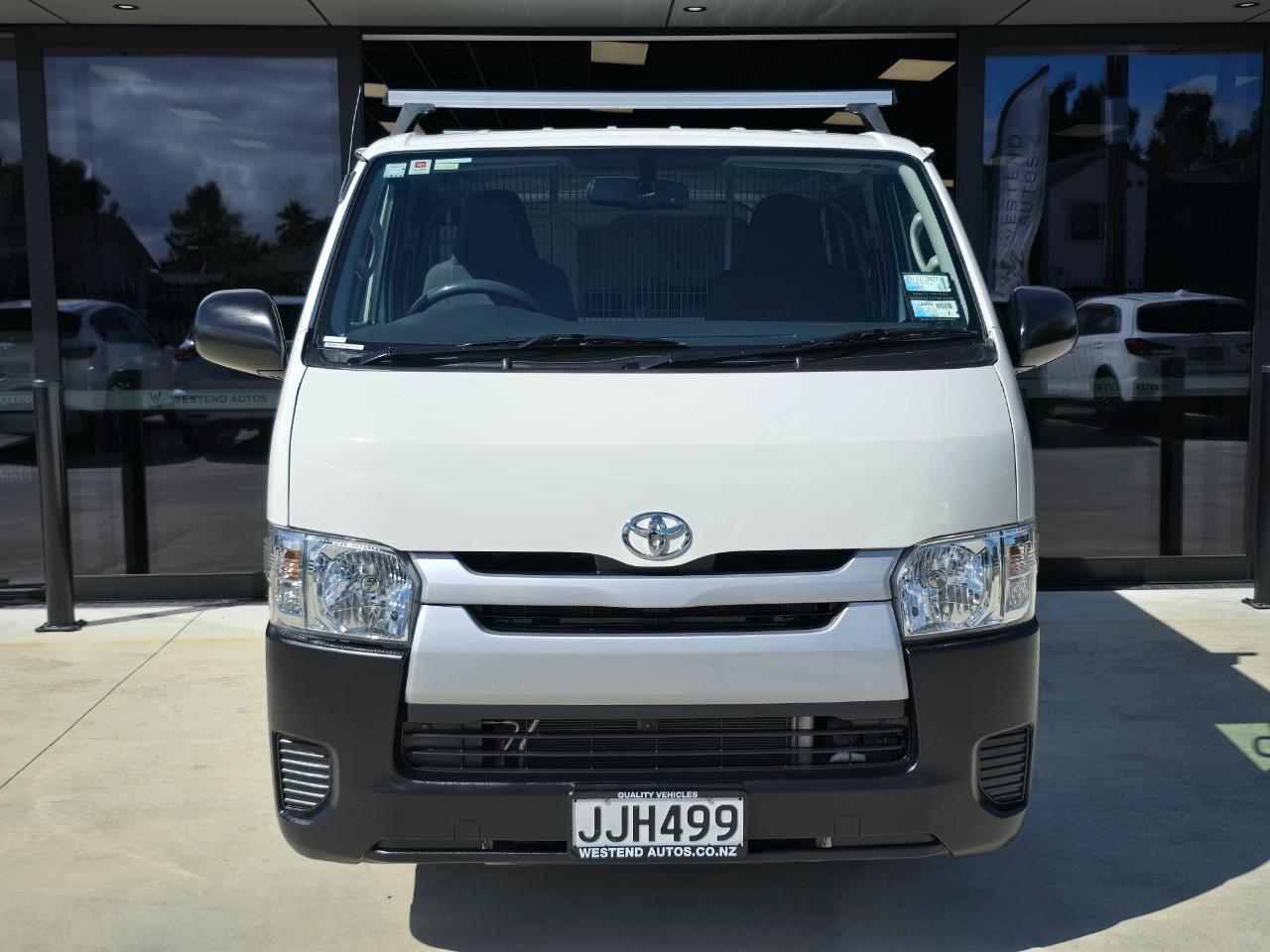 2015 Toyota Hiace