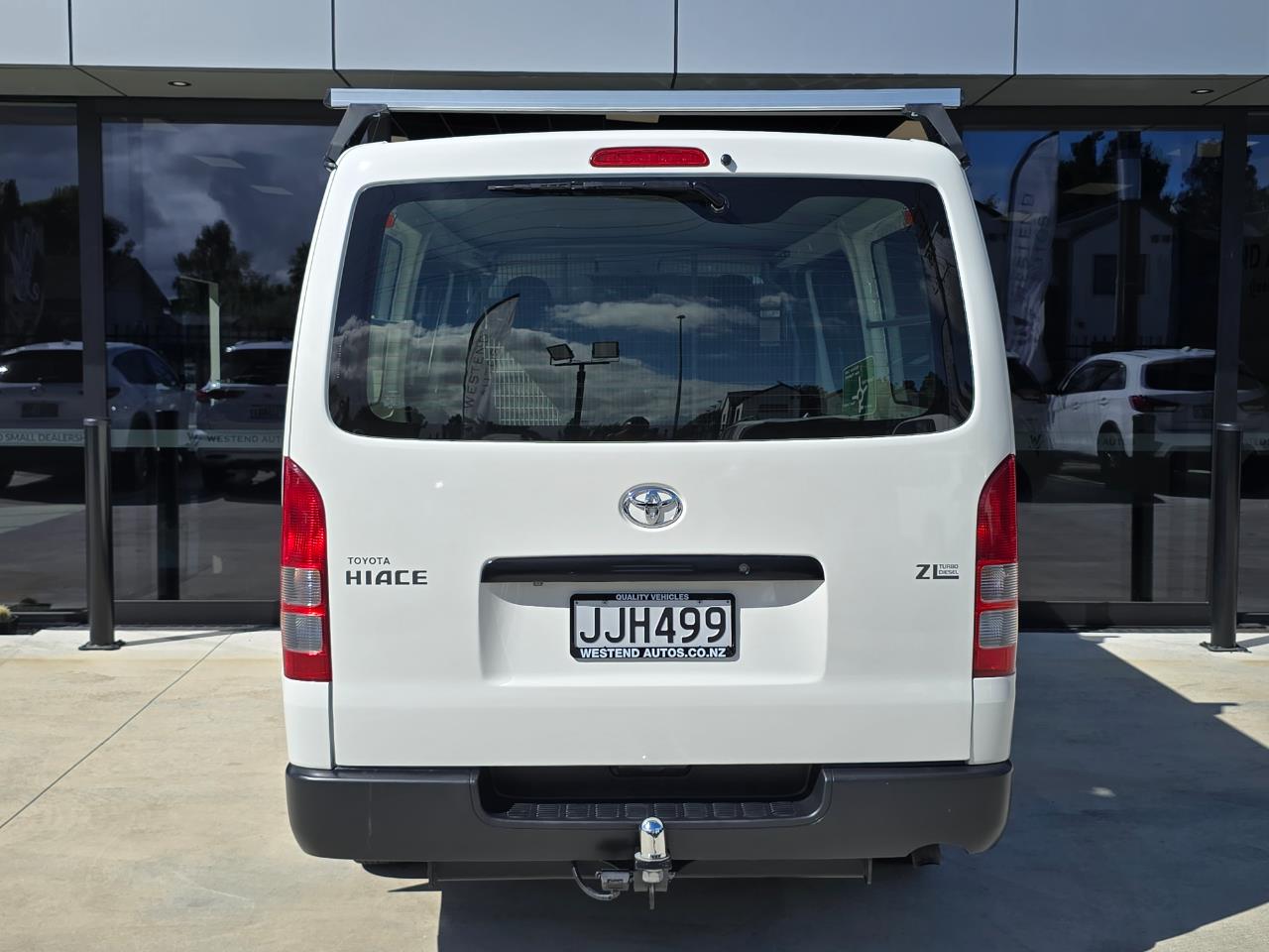2015 Toyota Hiace