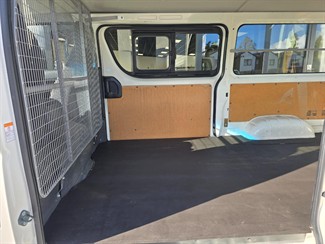 2016 Toyota Hiace - Thumbnail