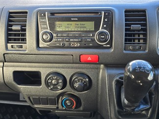 2016 Toyota Hiace - Thumbnail