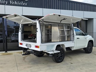 2019 Mitsubishi Triton - Thumbnail