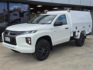 2019 Mitsubishi Triton - Thumbnail