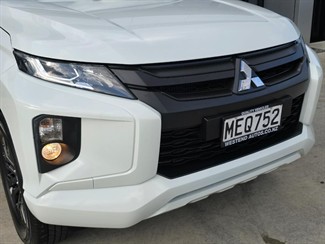 2019 Mitsubishi Triton - Thumbnail