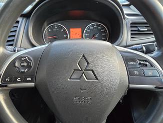 2018 Mitsubishi Triton - Thumbnail
