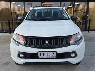 2018 Mitsubishi Triton - Thumbnail