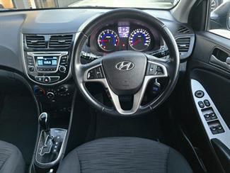 2018 Hyundai Accent - Thumbnail