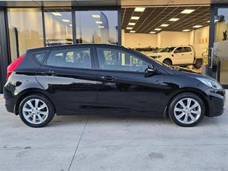 2018 Hyundai Accent - Thumbnail