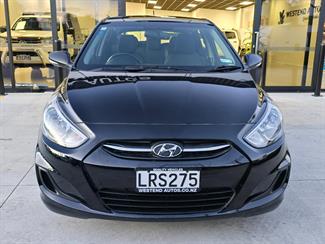 2018 Hyundai Accent - Thumbnail