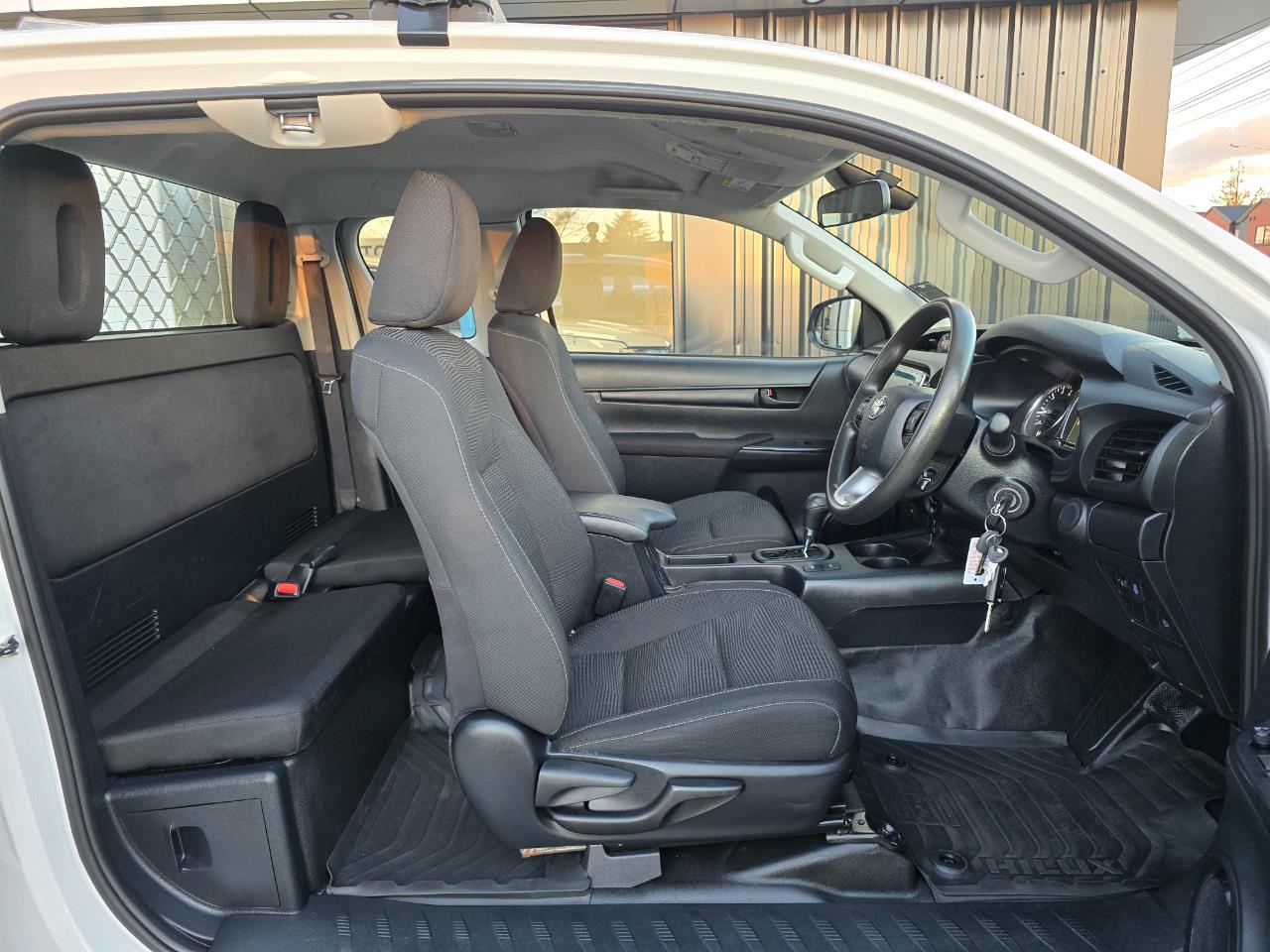 2024 Toyota Hilux