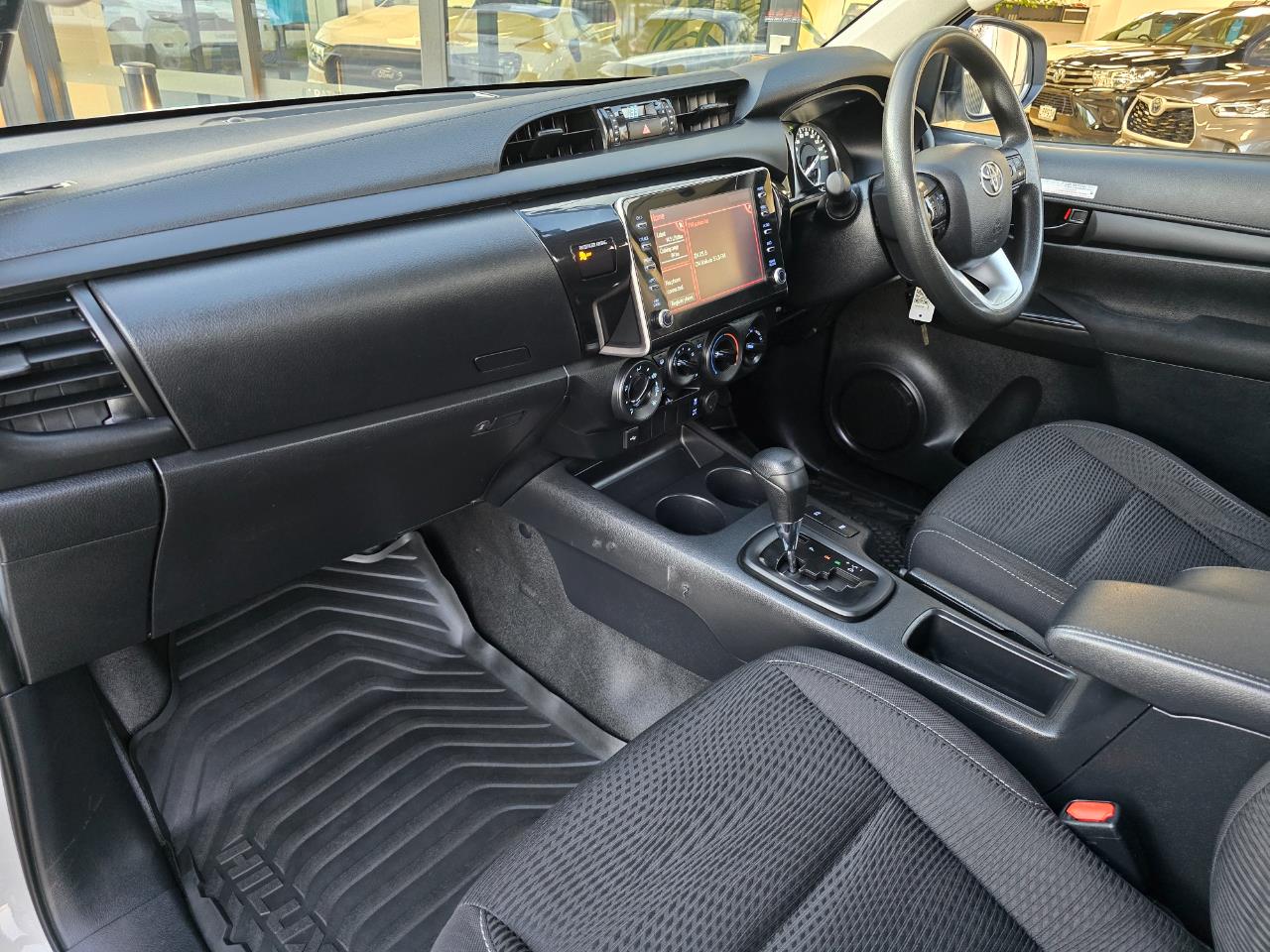 2024 Toyota Hilux