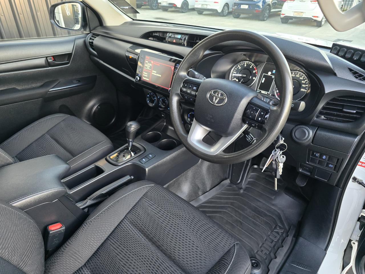 2024 Toyota Hilux