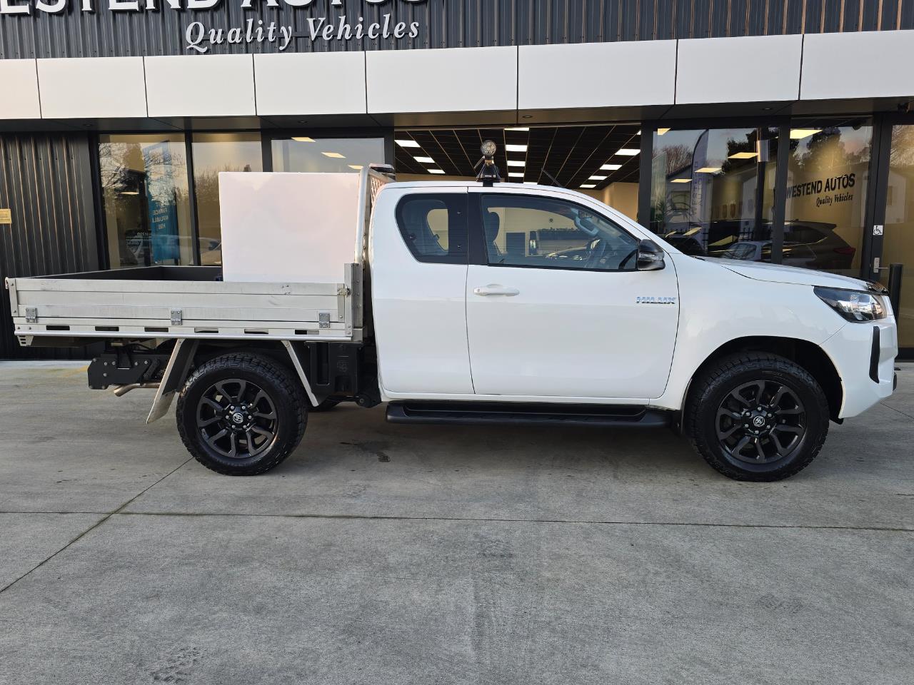2024 Toyota Hilux