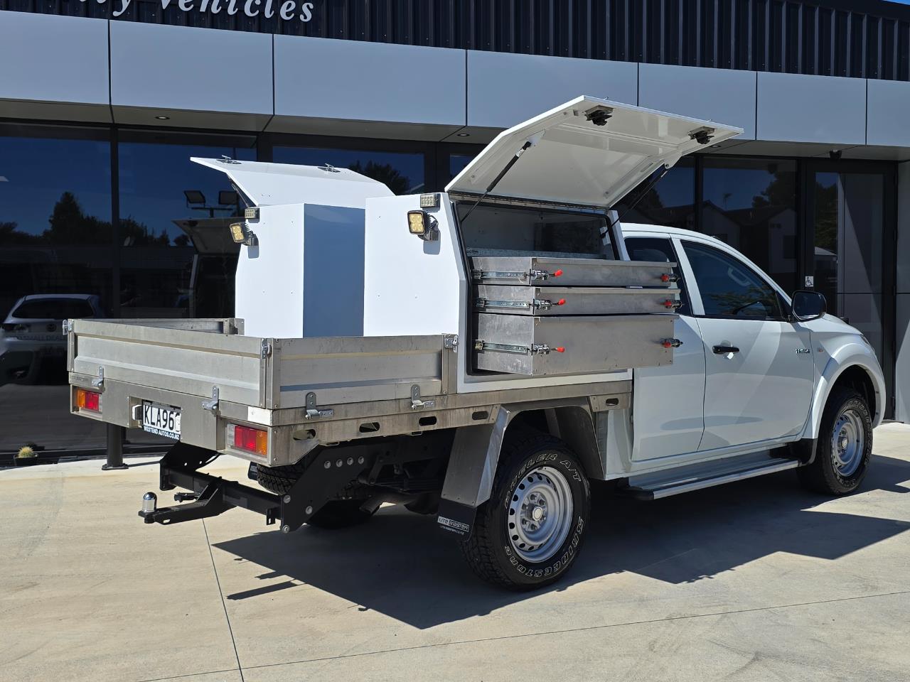 2017 Mitsubishi Triton