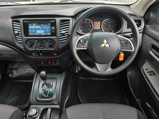 2017 Mitsubishi Triton - Thumbnail