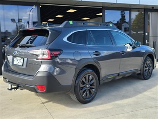 2023 Subaru Outback - Thumbnail