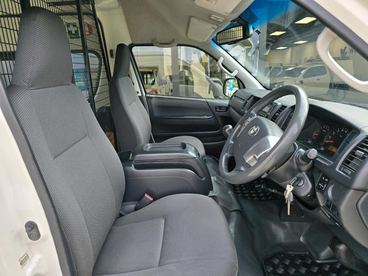 2016 Toyota Hiace