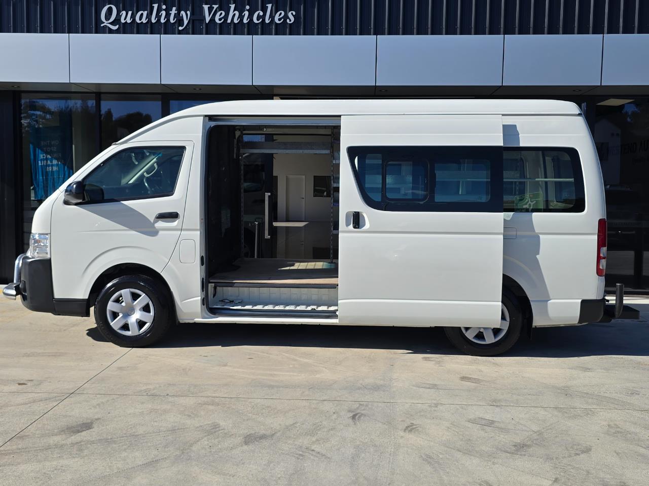 2016 Toyota Hiace