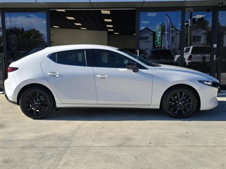 2021 Mazda 3 - Thumbnail