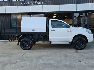 2015 Toyota Hilux - Thumbnail