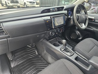2019 Toyota Hilux - Thumbnail