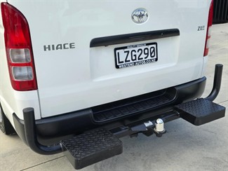 2019 Toyota Hiace - Thumbnail