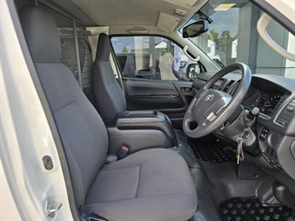 2019 Toyota Hiace - Thumbnail