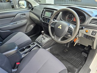 2018 Mitsubishi Triton - Thumbnail