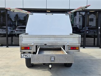 2018 Mitsubishi Triton - Thumbnail